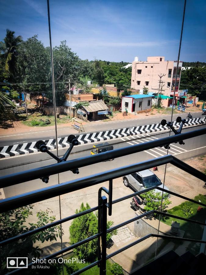Hotel White Pearl Residency Puducherry Zewnętrze zdjęcie