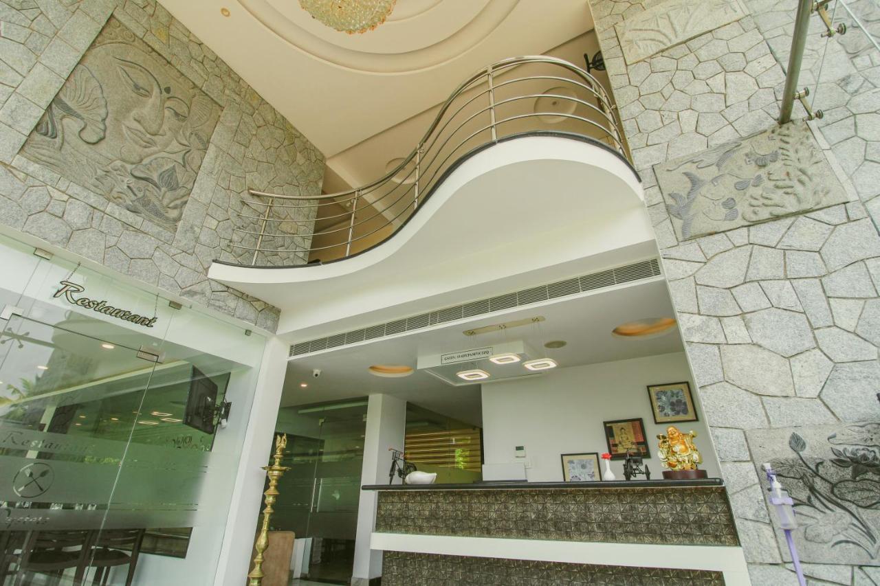 Hotel White Pearl Residency Puducherry Zewnętrze zdjęcie