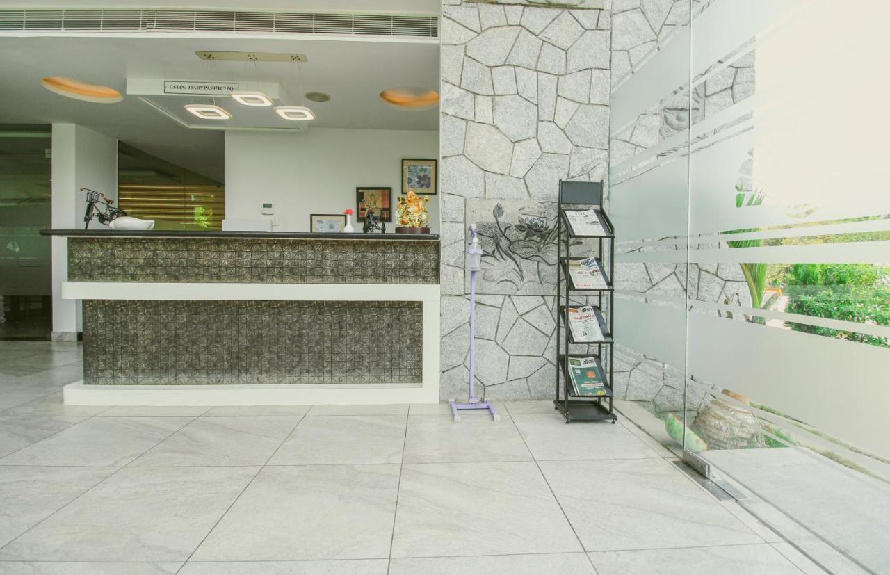 Hotel White Pearl Residency Puducherry Zewnętrze zdjęcie