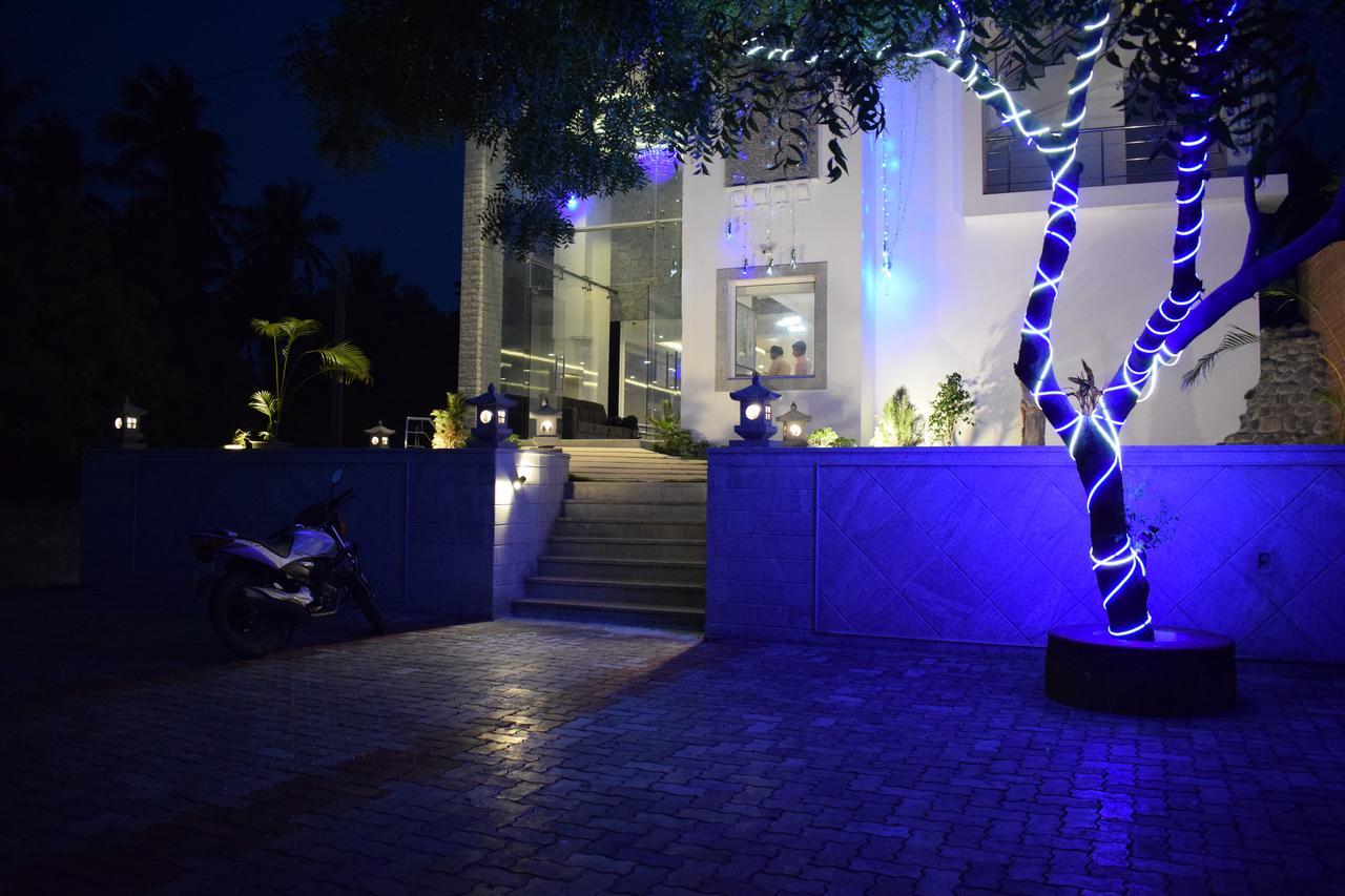 Hotel White Pearl Residency Puducherry Zewnętrze zdjęcie