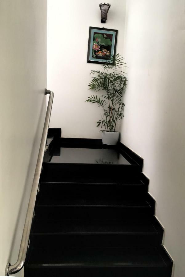 Hotel White Pearl Residency Puducherry Zewnętrze zdjęcie